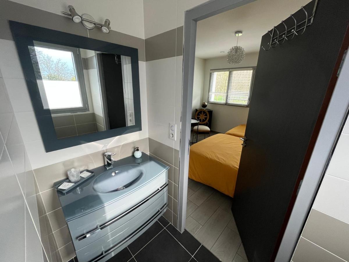 Domaine Georges V Bed and Breakfast Saint-Junien Exteriör bild
