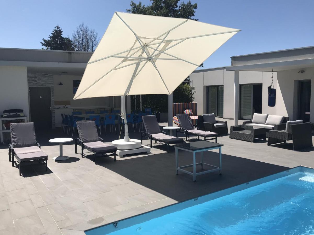 Domaine Georges V Bed and Breakfast Saint-Junien Exteriör bild
