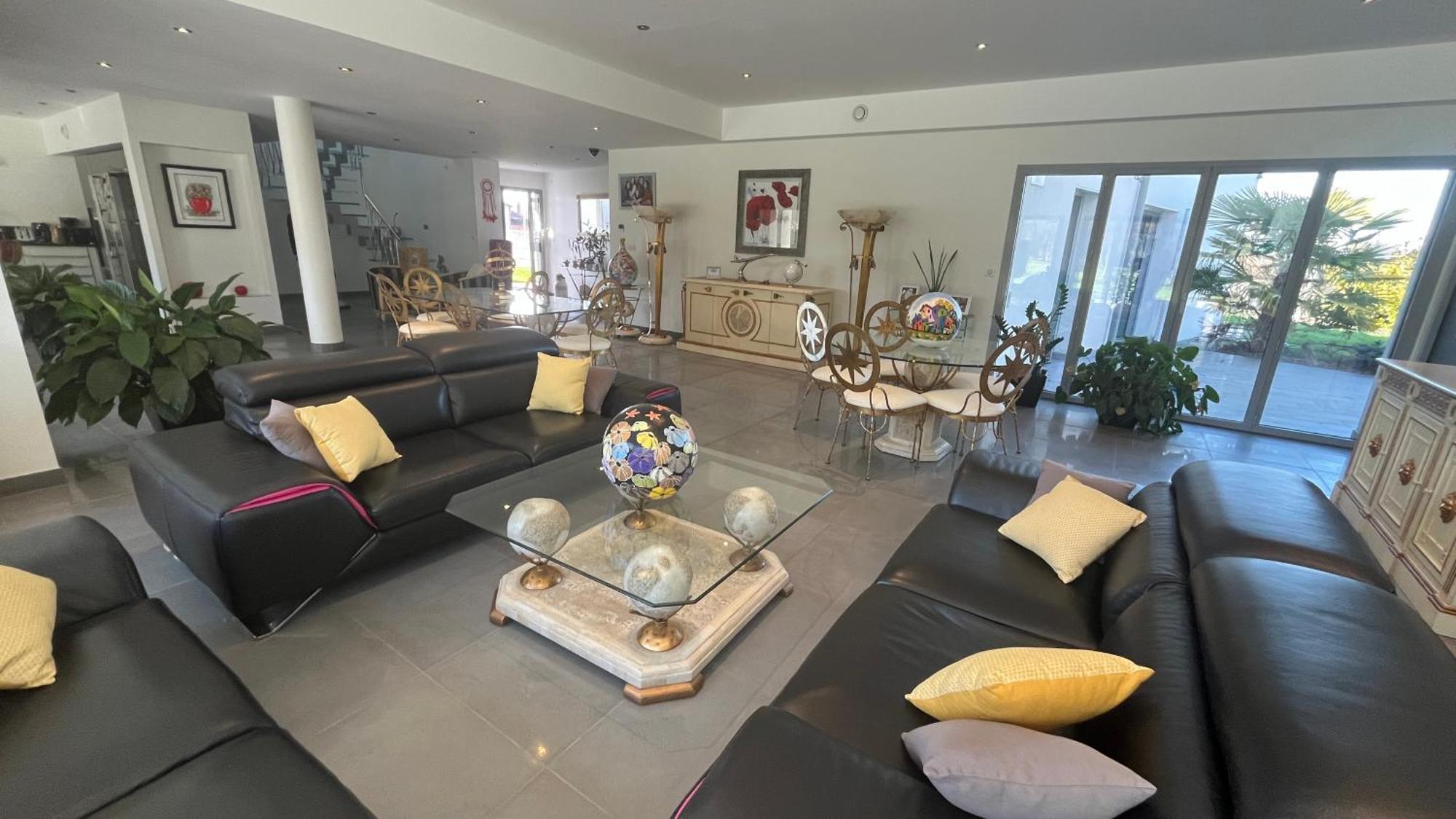 Domaine Georges V Bed and Breakfast Saint-Junien Exteriör bild