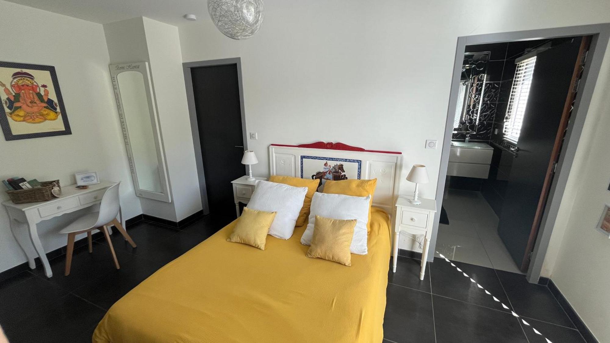 Domaine Georges V Bed and Breakfast Saint-Junien Exteriör bild
